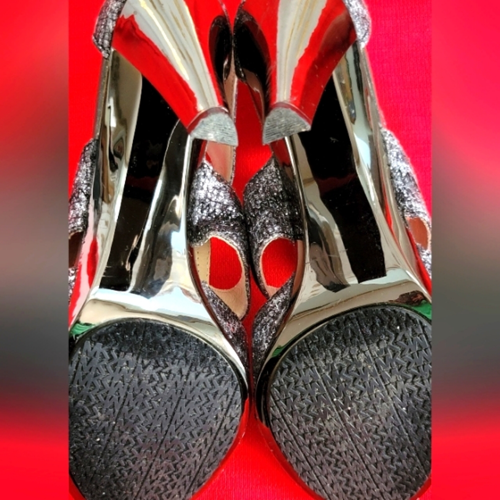 MICHAEL KORS SANDALS - Picture 8 of 14